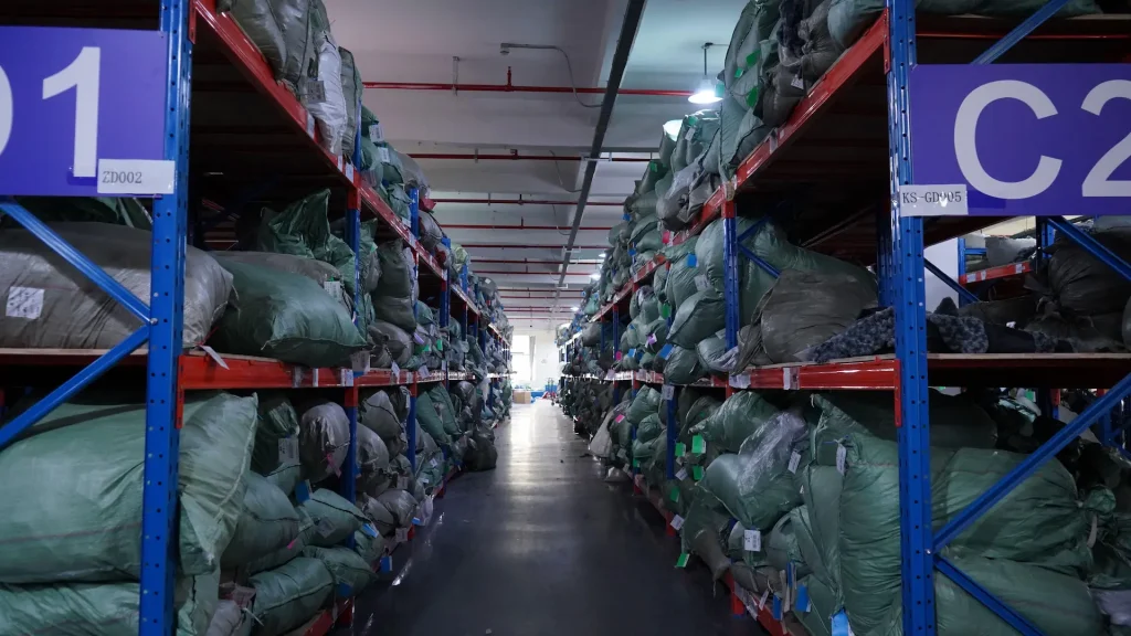 Professional pet product manufacturing facility with automated production lines